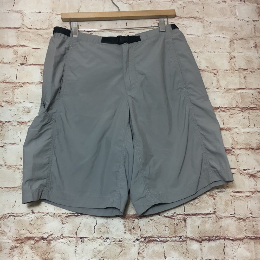 Men’s Patagonia belted shorts